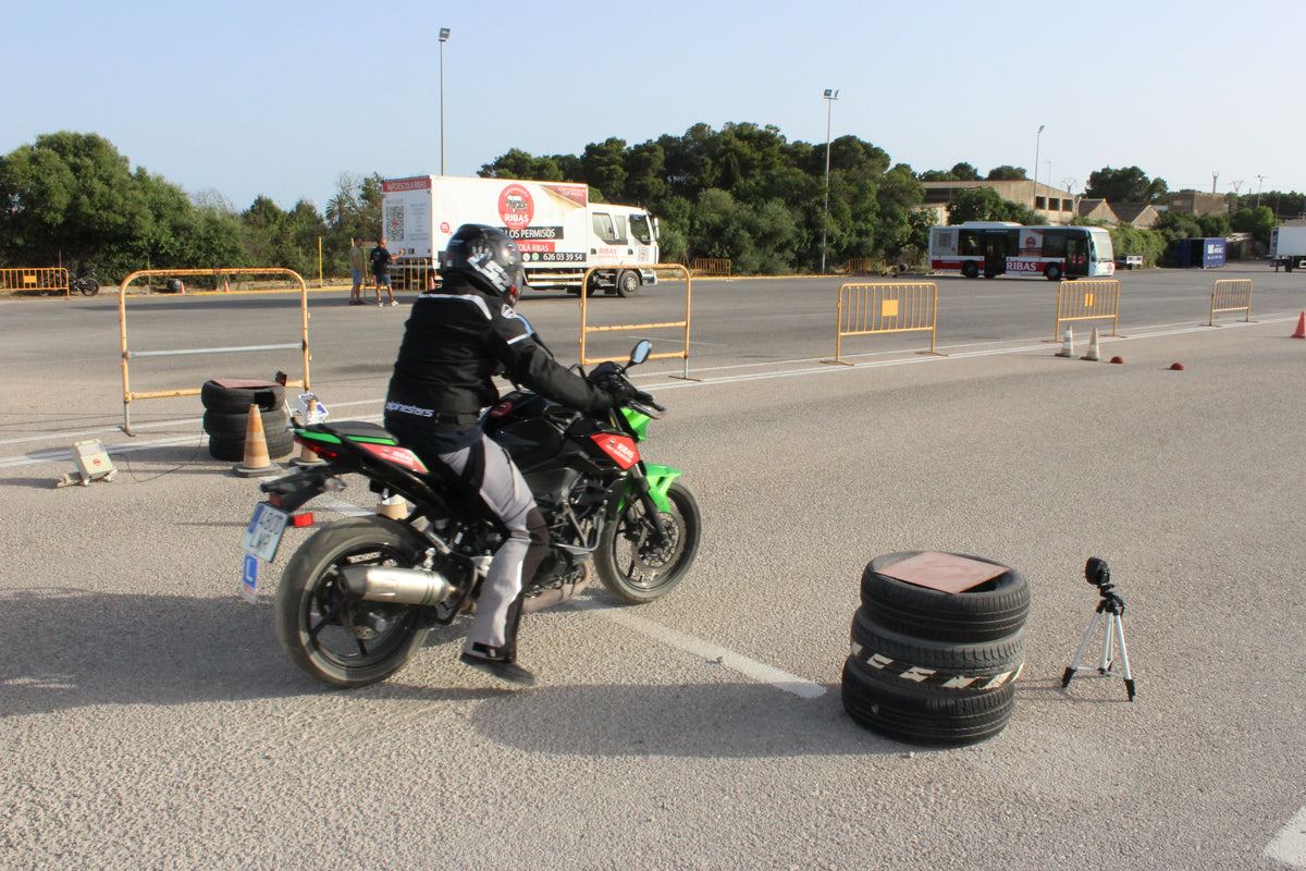 Práctica del circuito A2 con el sistema Cronoway CVA-60